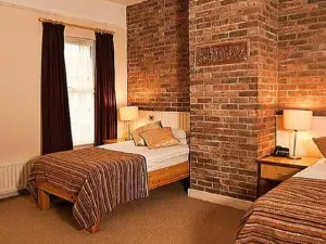 The Terrace Hotel