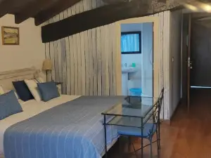 Hostal Mendaurpe