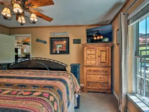 Cozy Cabin on Tenn River - 10 Mi to Chattanooga!