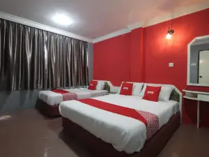 G City Hotel