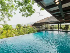 Rain Tree Khao Yai Hotel