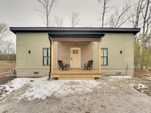 Fish, Swim & Golf: Cozy Lake Tansi Retreat!