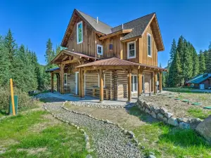 8 Mi to Ski Custom-Built Cabin in Breckenridge