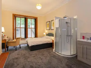Townhouse No 12