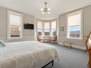 The Audubon Inn LLC