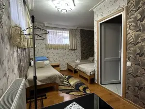 Guest House Elguja Qushashvili
