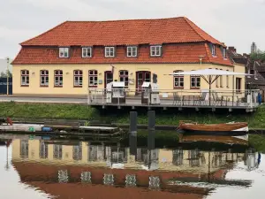 Hotel Das Brückenhaus