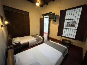 호텔 콜로니알 팔미라
