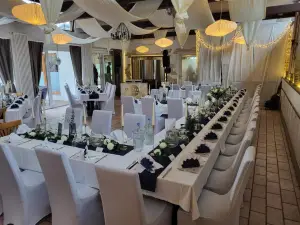 Land Gut Hotel Weisser Schwan