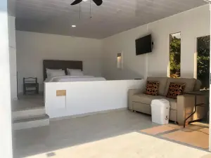 Cabanas Los Tulipanes