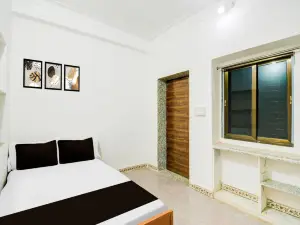Hotel O Shree Charbhuja Guest House