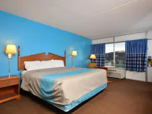 Motel 6 Pulaski, TN