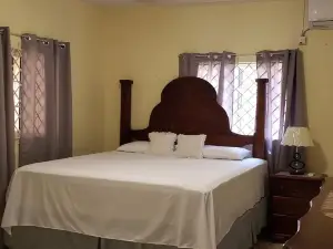 Lion’s View Bed & Breakfast