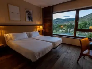 No-MAD Green Hotel