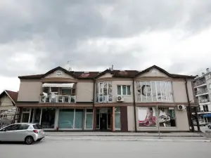 Cherry Apartmani