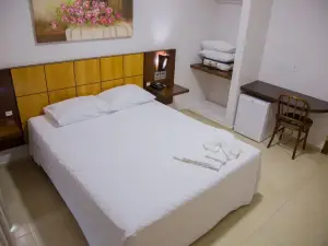Dois Vizinhos Palace Hotel