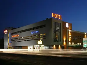 Quest Hotel - Dawniej Hotel Planeta