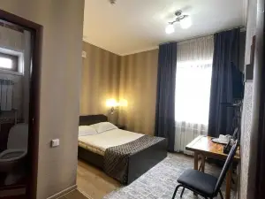 VIP Mini Hotel