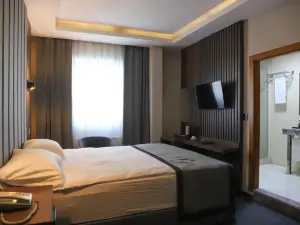 Cenas Otel - Cengiz Aslan