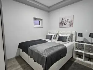 Apartmani I Sobe Gromilovic