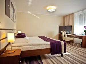 Hotel Mazovia Airport Modlin