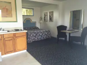 Ocean Avenue Inn