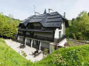 Apartamenty Przy Hotelu Żywieckim