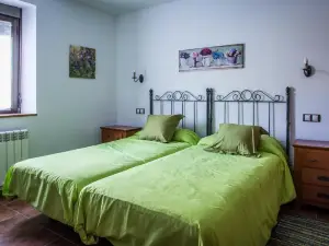 La Aldea Colorada