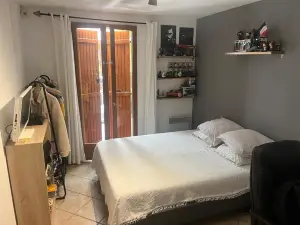 Chez Guy