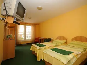 Hotel City