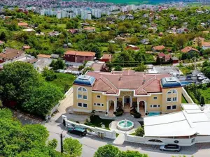 History Boutique Hotel