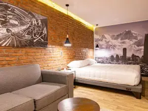 Hostal Boutique Black Cat