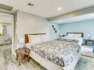 Mins to Downtown & the Beach! Myrtle Main-House