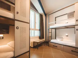 Lecco Hostel & Rooms