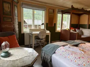 Sevletunet B&B and Cabins