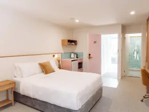 Surfside 22