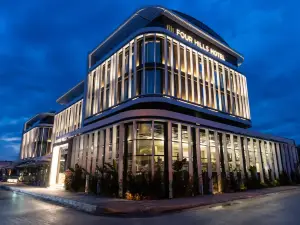 Four Hills Hotel
