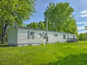 Peaceful MI Home on 1 Acre: Pets Welcome!