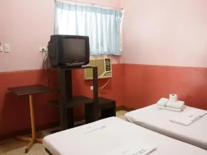 GV Hotel - Baybay