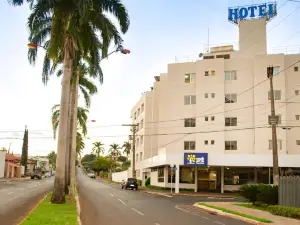 IPÊ Plaza Hotel Ltda