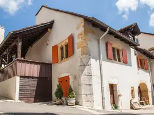 Hôtel les Vieux Toits