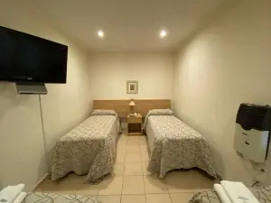Centro Plaza Hotel