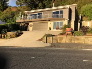 Te Mata Bay Seaviews
