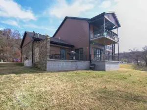 Riverfront Cotter Home Close to Trout Fishing!