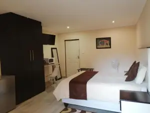 Kanyane Lodge