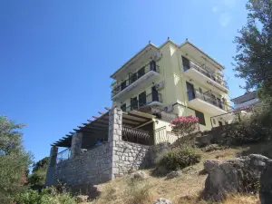 卡麗絲託開放式客房