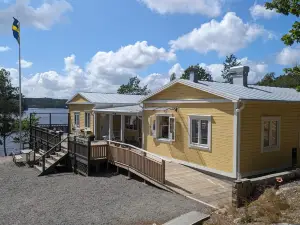 Vårhaga Vandrarhem