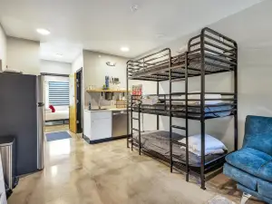 Family Staycation Suite Near Stlouis with Pool