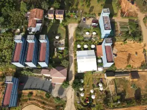Giang's House Farmstay & Glamping