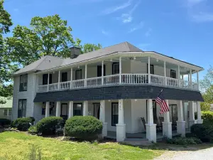 Ozark Country Inn